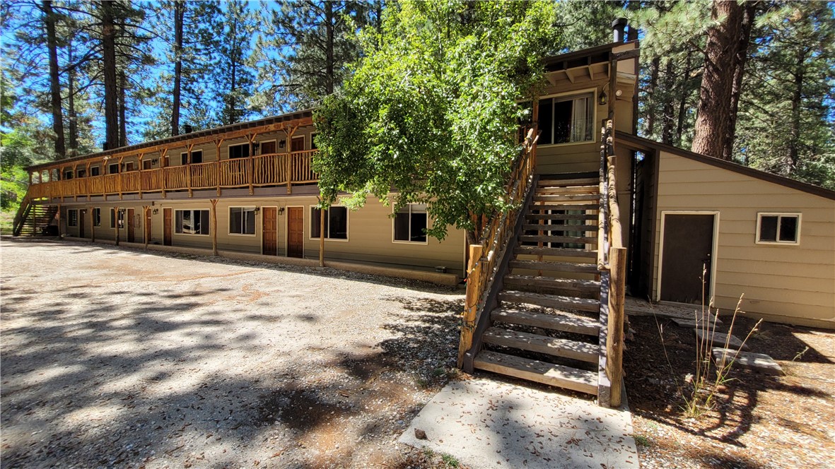 42268 Moonridge Road