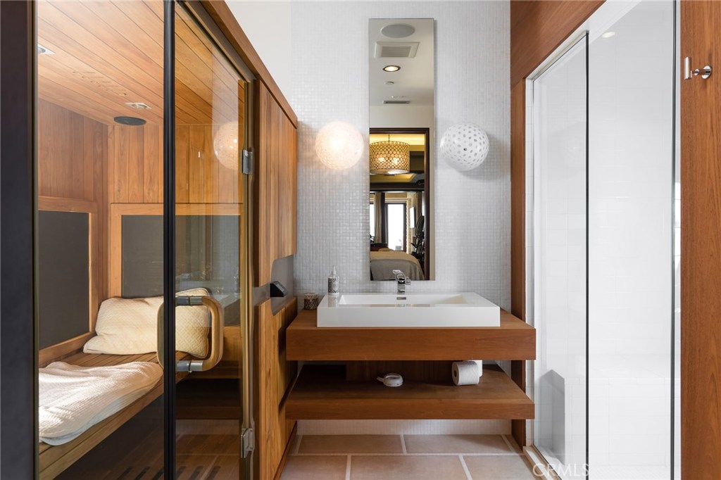 The Strand at Headlands (STRN) - Residential