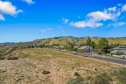 A home in Porter Ranch