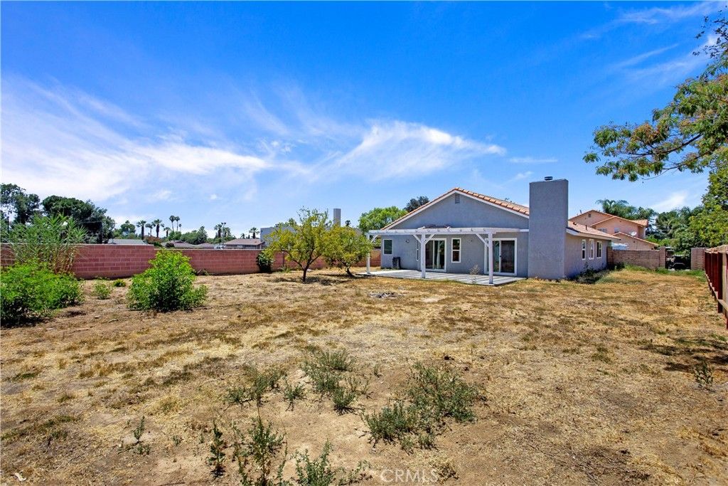 listing image 130726688289539125227