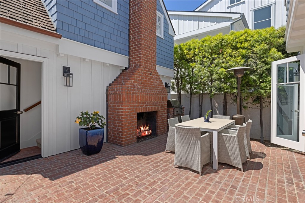 Balboa Peninsula Point (BLPP) - Residential