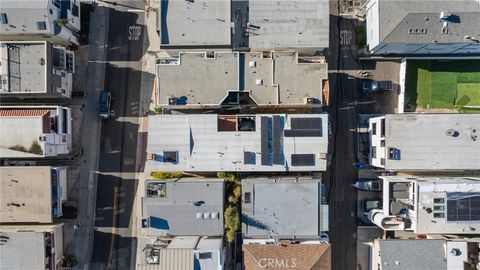 A home in Manhattan Beach