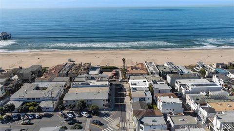 A home in Manhattan Beach