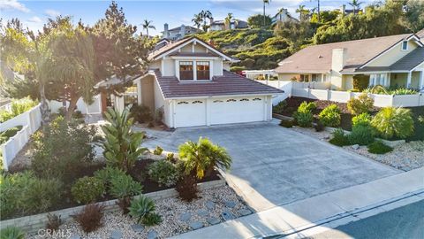26311 Alameda Laguna Hills CA 92653
