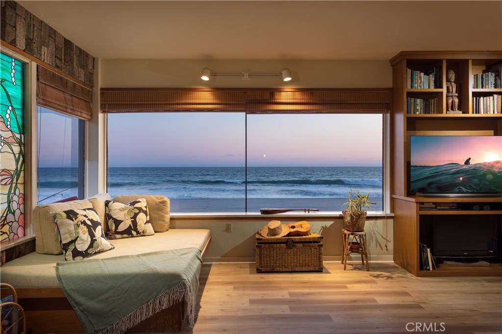 Beach Road Custom (BR) - Residential