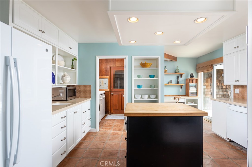 Beach Road Custom (BR) - Residential