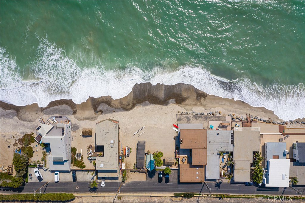 Beach Road Custom (BR) - Residential