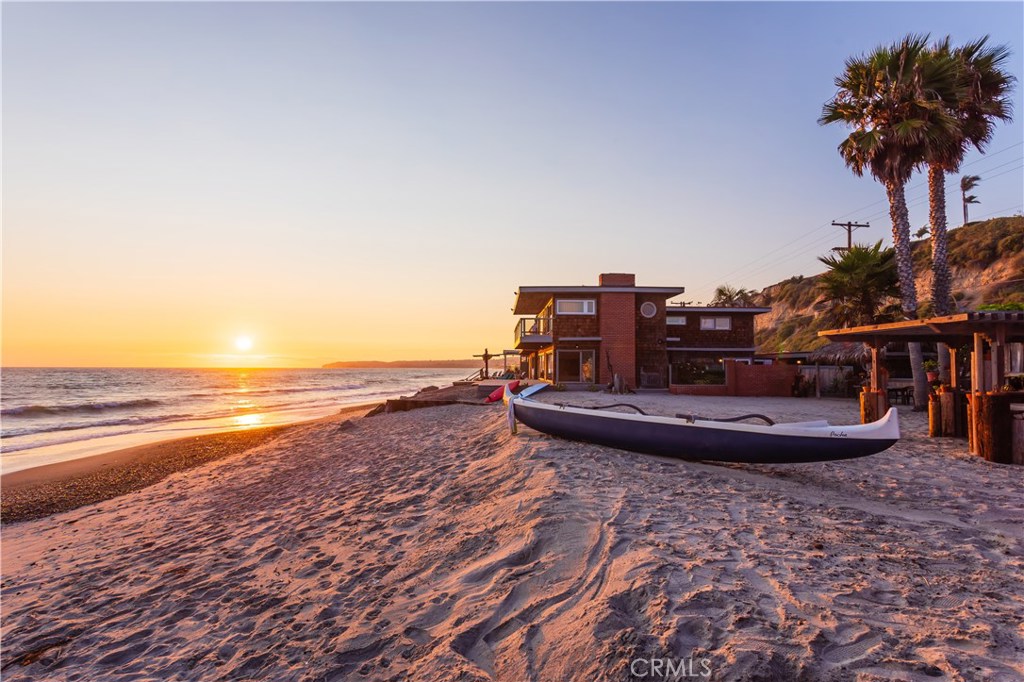 Beach Road Custom (BR) - Residential