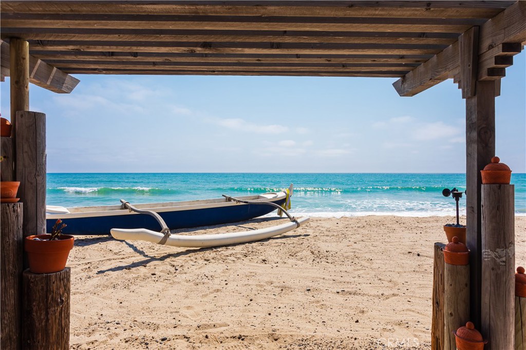 Beach Road Custom (BR) - Residential