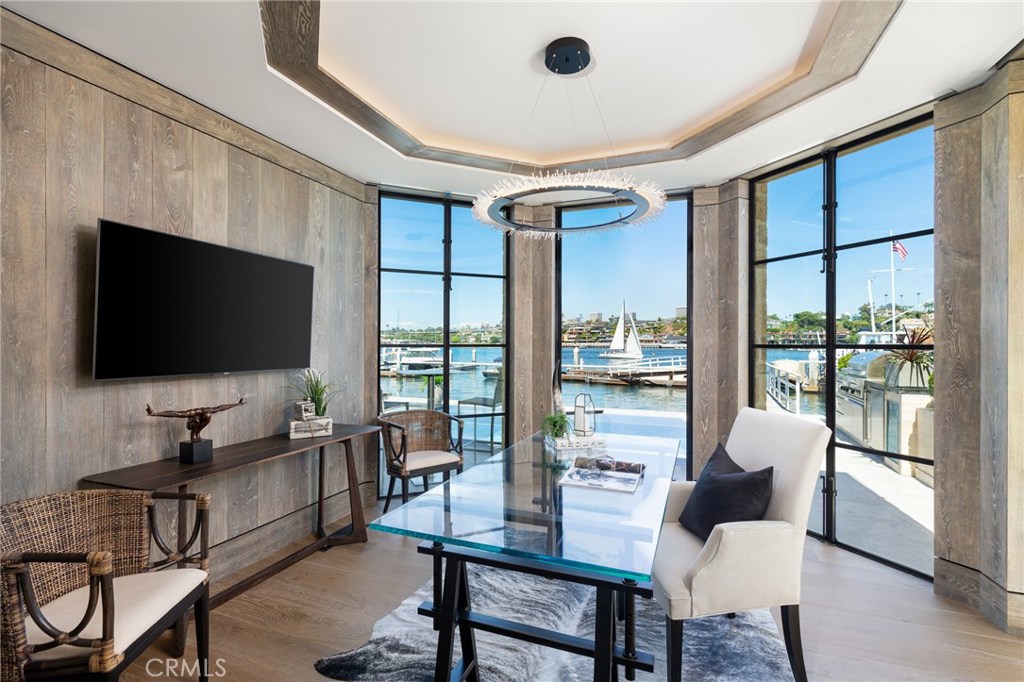 Balboa Peninsula Point (BLPP) - Residential
