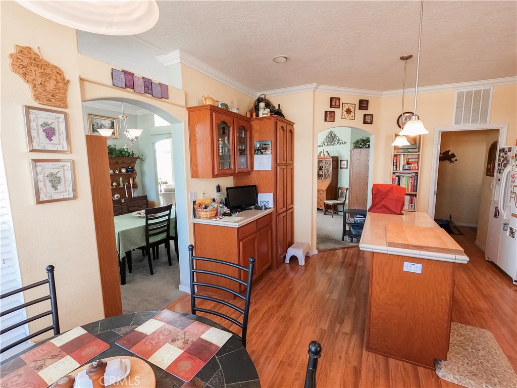 Photo 8 of 27 of 1400 W 13th Street 40 mobile home
