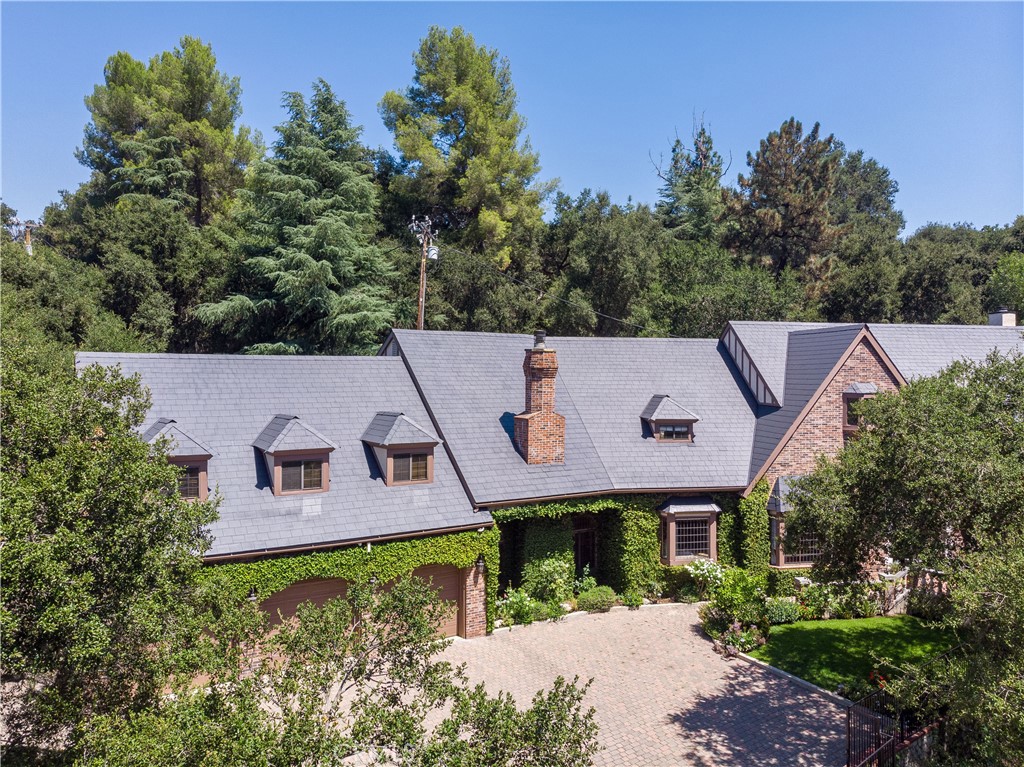 Properties 3 375 Berkshire Avenue