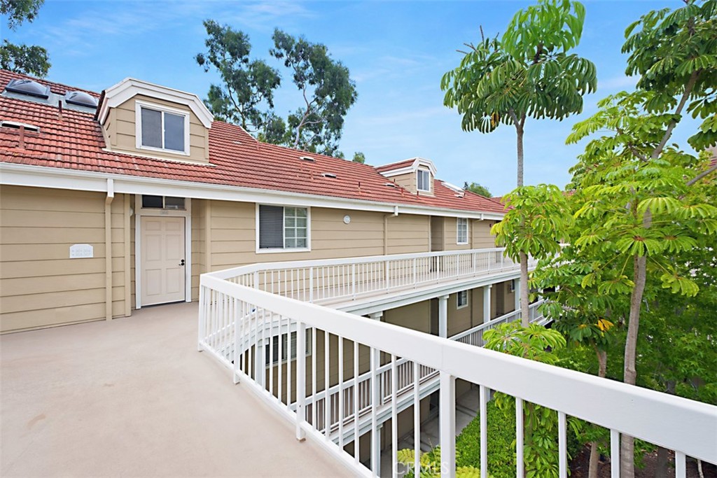 Welcome to the Seabridge Villas. This beautiful, highly desired gated community is secured with a 24 hour guarded entrance. This charming top level penthouse condo has high vaulted ceilings throughout the unit that really expand the space. The two large master bedrooms each have their own balcony and corresponding full bathrooms. A spiral staircase leads to a loft upstairs which is an ideal space for a guest room or home office. The open concept kitchen to the dining area and living room is ideal for entertaining. Cozy up with a wood fire place during the winter months. There are laundry hookups conveniently located within the home, two assigned parking spots under the building, and an abundance of guest parking. The Seabridge Villas complex has a variety of amenities including, three pools, spas, a gym, sauna, tennis courts, and a large park. Close access to the beach, Pacific City, Downtown Main Street, shopping, within a highly accredited school district. You won’t want to miss the opportunity to live in this gorgeous community!