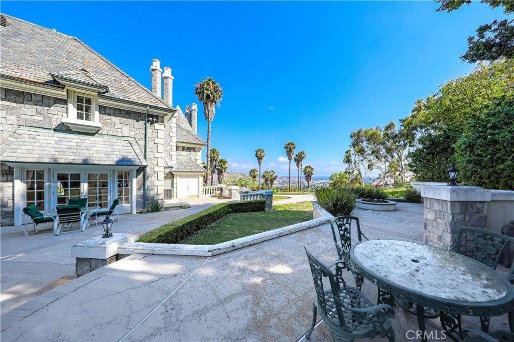 listing image 130726748101398263922