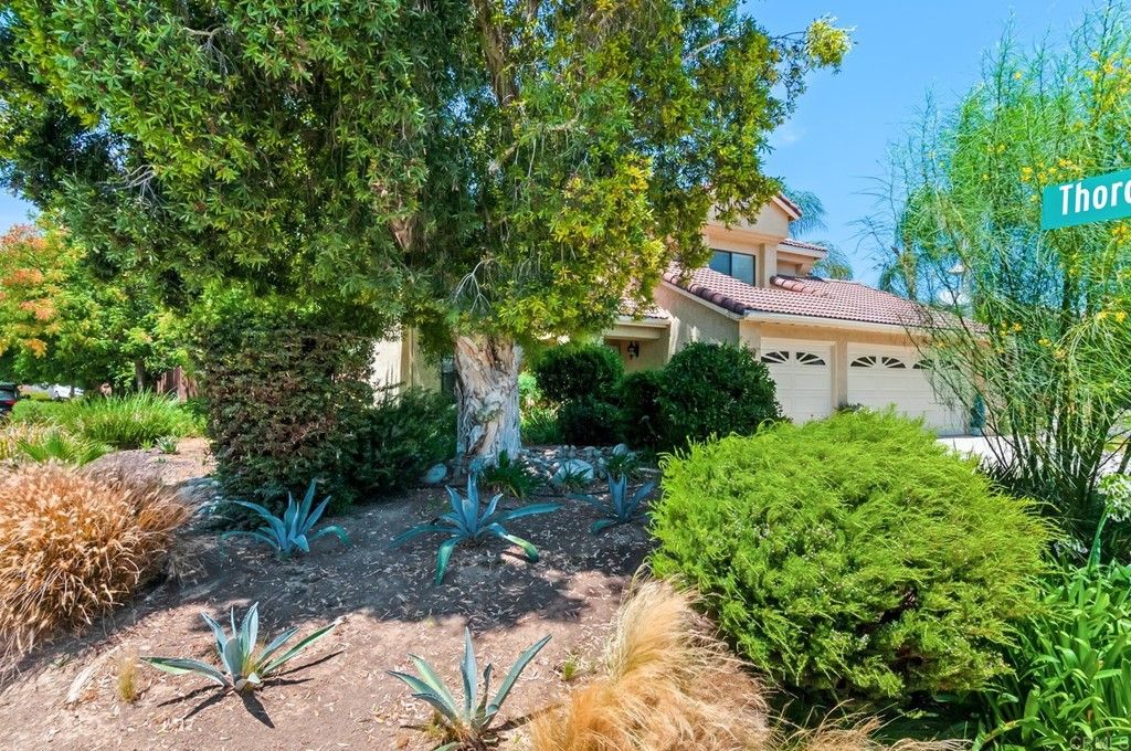 listing image 130728670363452644544
