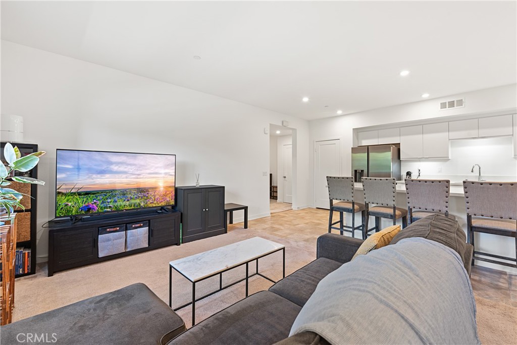 400 W Central Avenue 302