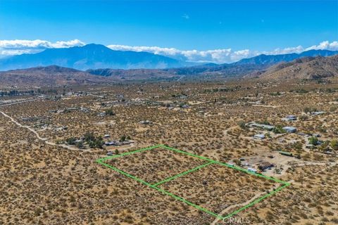 Photo of 9457 Fobes Road, Morongo Valley, CA 92256 (MLS # JT24224884) Photo of 9457 Fobes Road, Morongo Valley, CA 92256 (MLS # JT24224884)