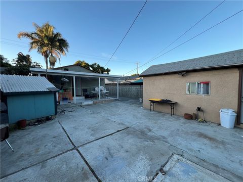 A home in Bell Gardens