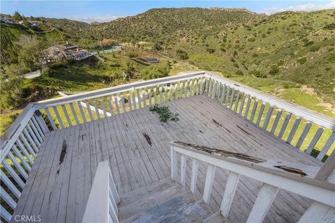 A home in Bell Canyon