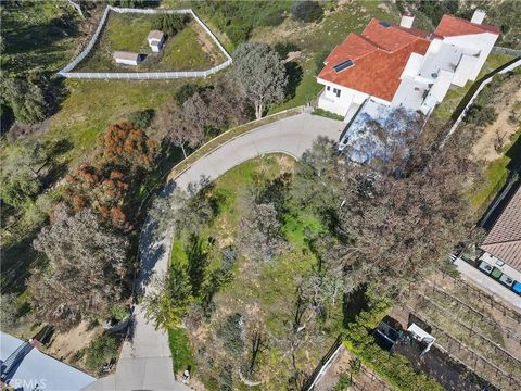 A home in Bell Canyon