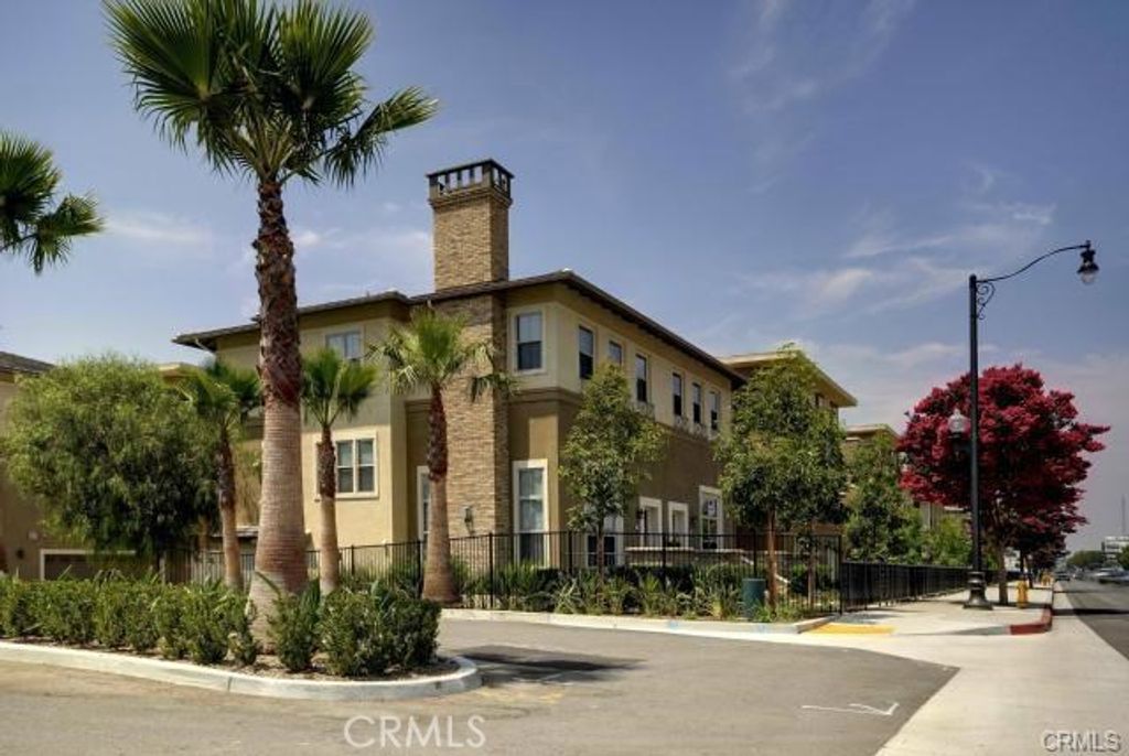listing image 130721096130768478151