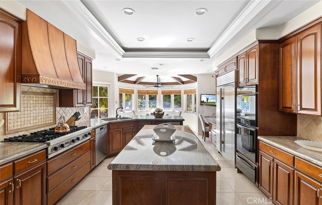 Belcourt Custom (BLCS) - Residential