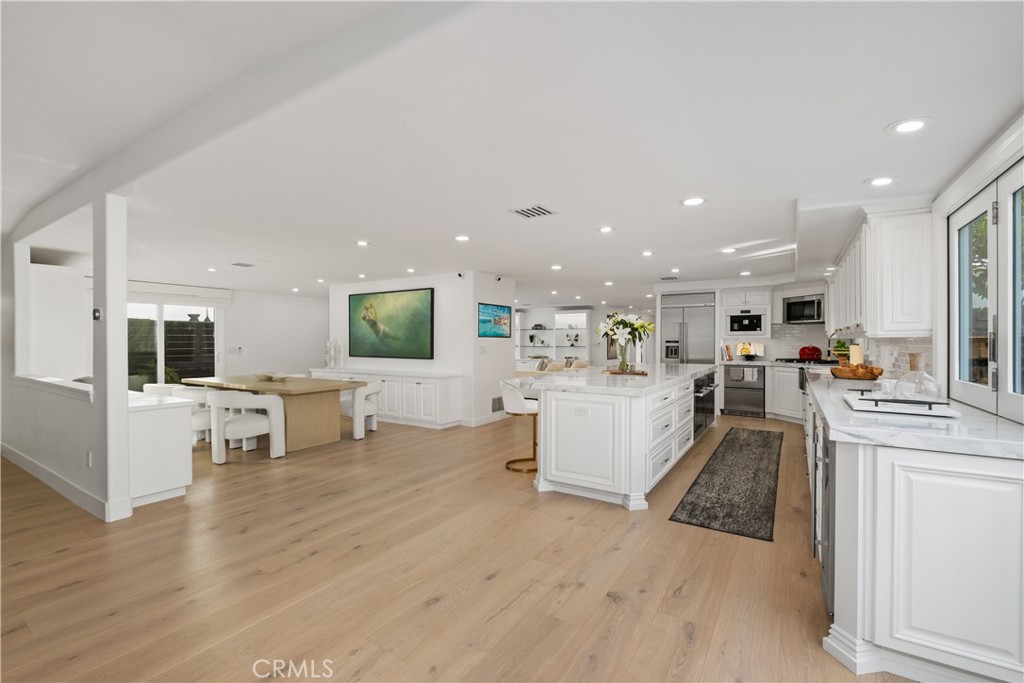 Irvine Terrace (IRVT) - Residential