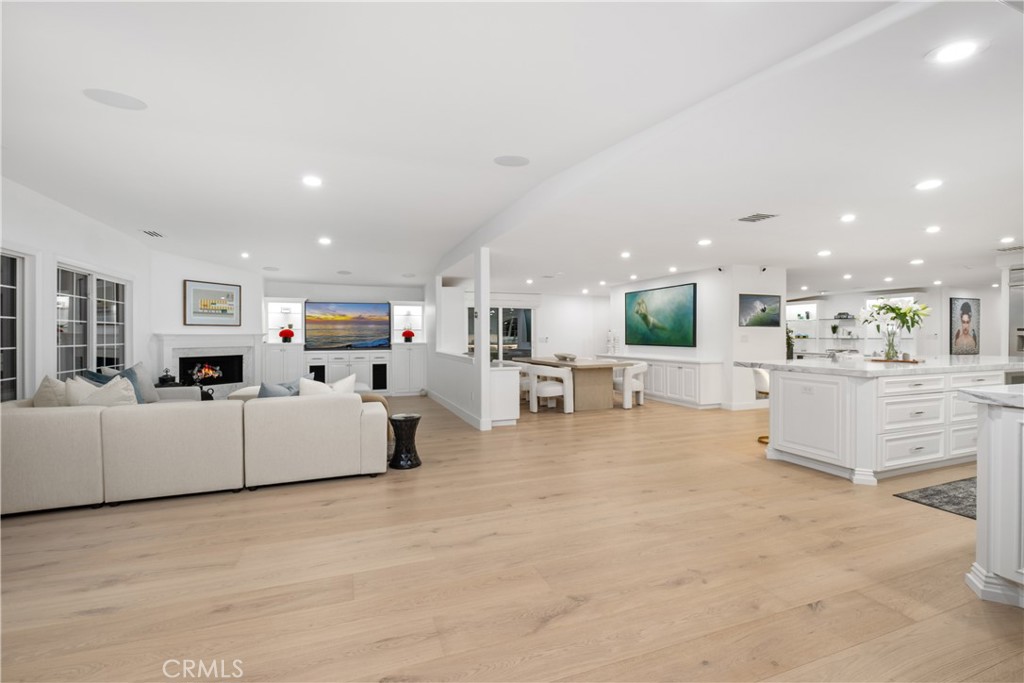 Irvine Terrace (IRVT) - Residential