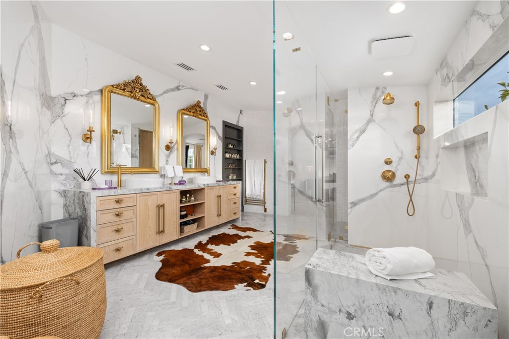 Irvine Terrace (IRVT) - Residential