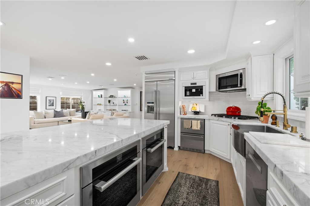 Irvine Terrace (IRVT) - Residential