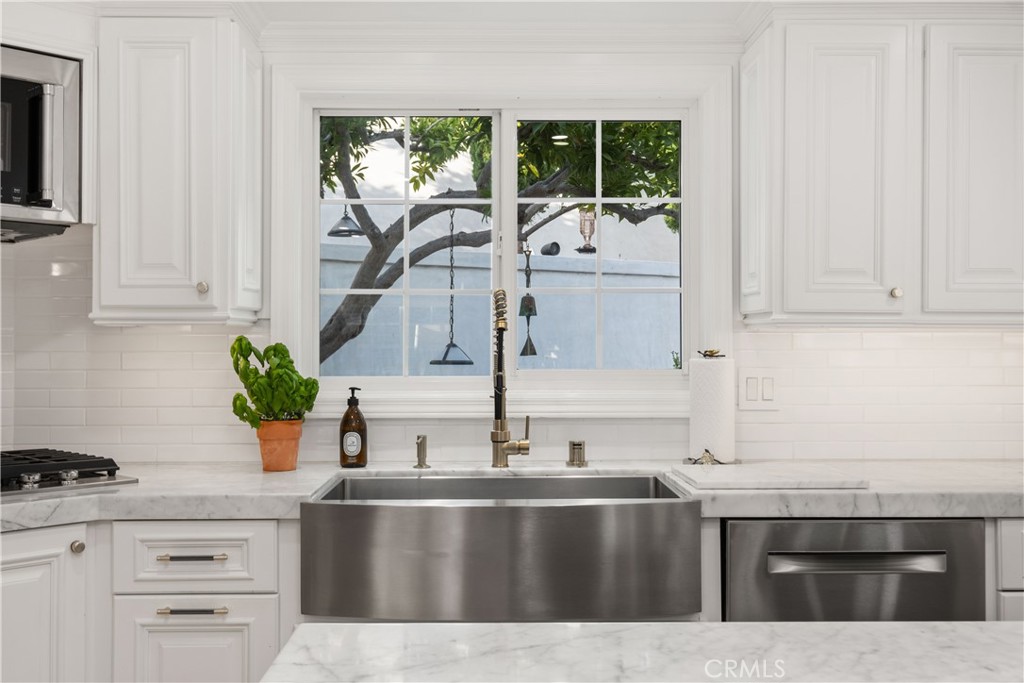 Irvine Terrace (IRVT) - Residential