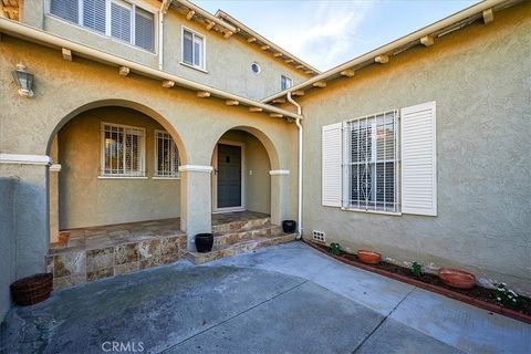 A home in Inglewood