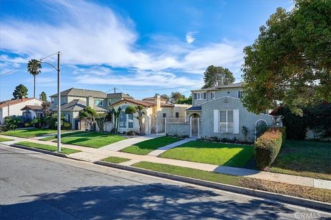 A home in Inglewood