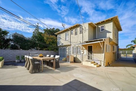 A home in Inglewood