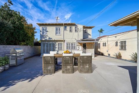 A home in Inglewood