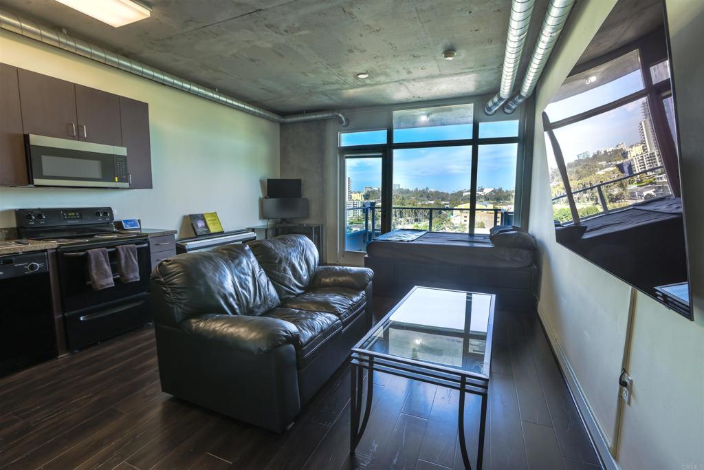 1080 Park Boulevard 1106