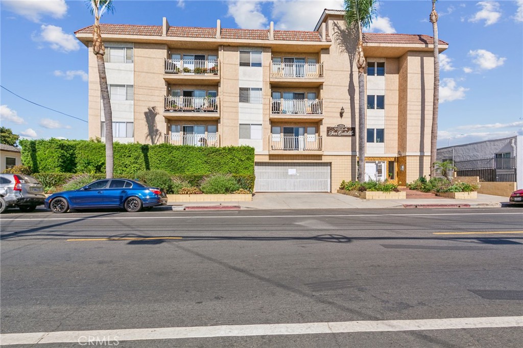 View San Pedro, CA 90731 condo