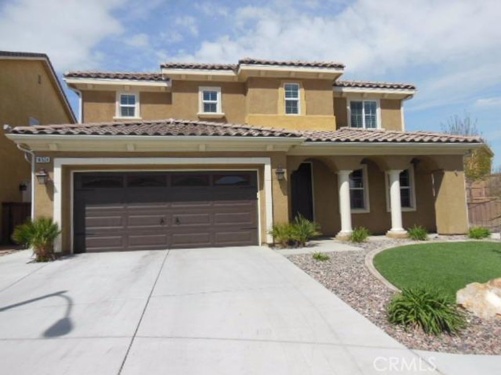 listing image 130729275658935300855