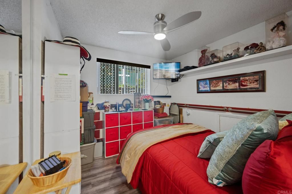 listing image 130720068006393019705