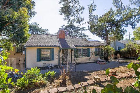 A home in La Crescenta