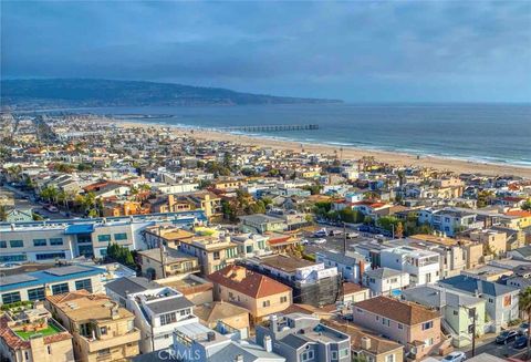 A home in Hermosa Beach