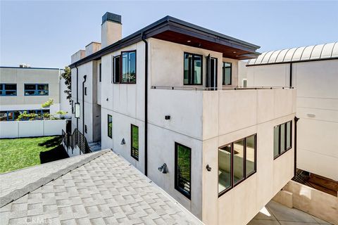 A home in Hermosa Beach