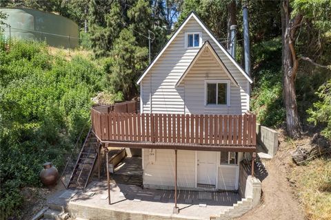 A home in Cedarpines Park