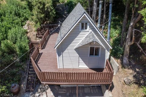 A home in Cedarpines Park