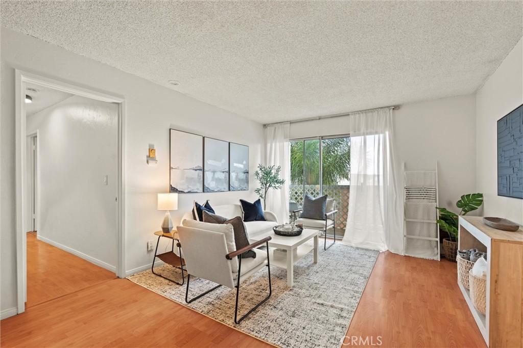 3565 Linden Avenue 220