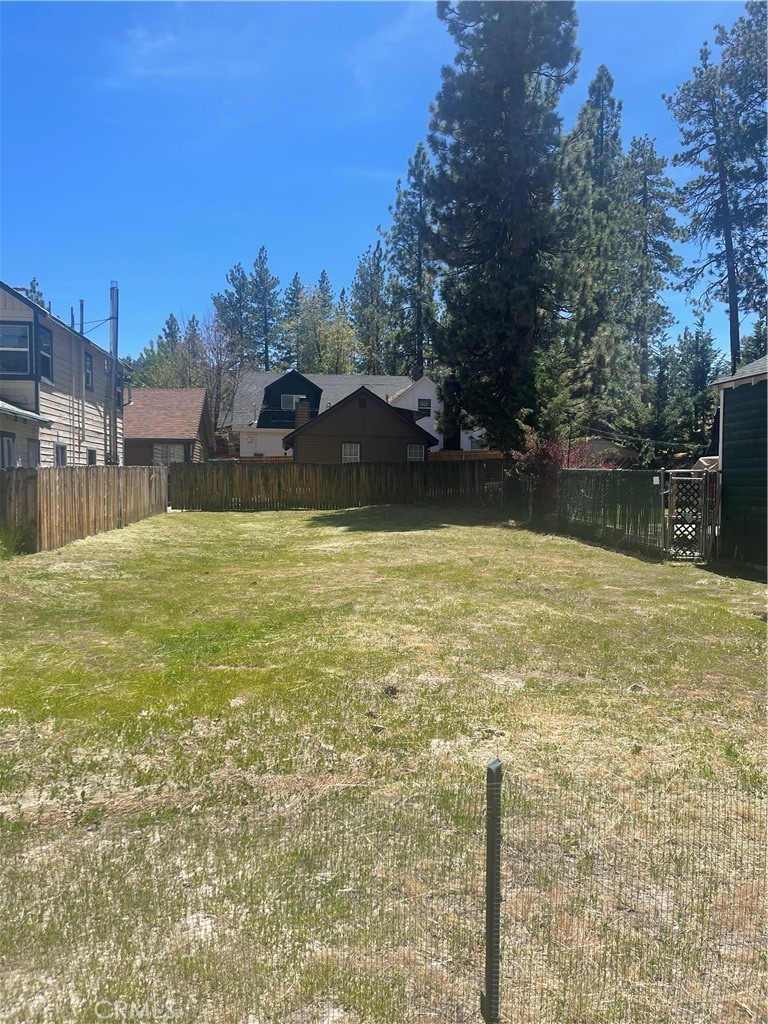 Rare opportunity to build the home of your dreams!! This FLAT lot is just minutes away from the lake, Alpine Slide, Boulder Bay Market, Pine Knot Marina the Village and several hiking trails!! Utilities are all available at the street and the sale includes architectural plans for a 1500 square foot 3 bed, 2 bath home that has been thoughtfully designed to showcase some of the best views and maximize the parcel with a great backyard area. Not many of these lots left, start building today! Address has not been assigned. SELLER FINANCING AVAILABLE.