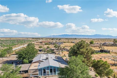 A home in Adelanto