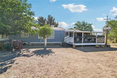 A home in Adelanto