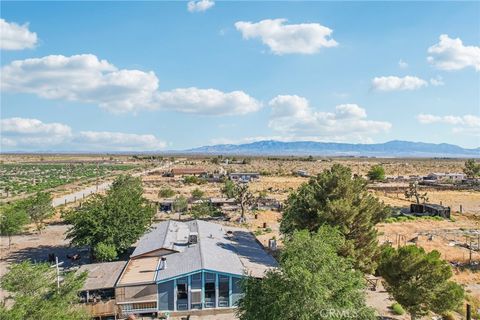 A home in Adelanto