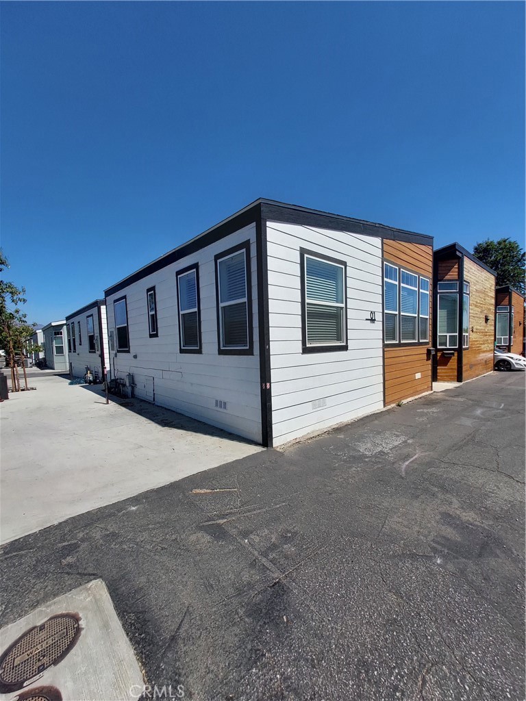 View North Hollywood, CA 91605 mobile home